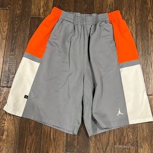 EUC Men’s Jordan Basketball Shorts Size XXL